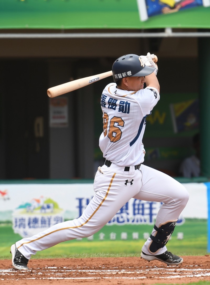 張閔勛4打數擊出3安打。（記者黃志源攝）