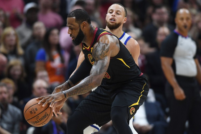 美國知名球評爆料，詹姆斯今夏將與勇士會面。（USA TODAY Sports）