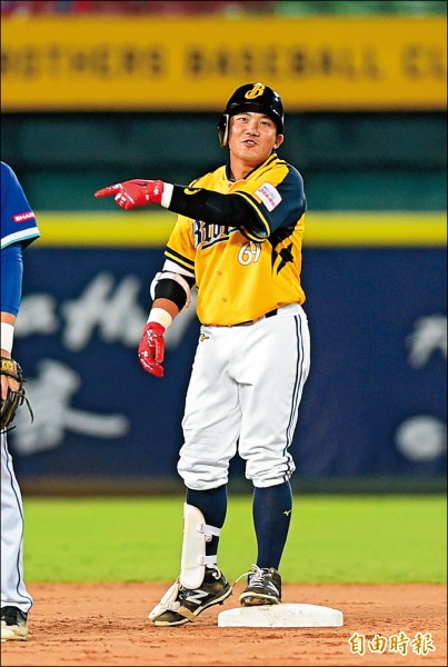 中信張志強昨生涯首度獲選單場MVP。（記者廖耀東攝）