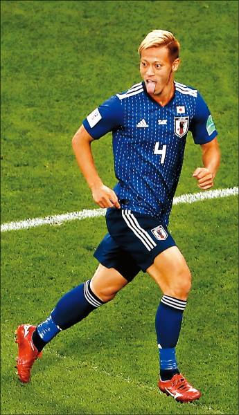 日本老將本田圭佑坦言兩隊實力有差,將抱持享受比賽的心情去面對。(資料照,歐新社) 日本老將本田圭佑坦言兩隊實力有差,將抱持享受比賽的心情去面對。(資料照,歐新社)
