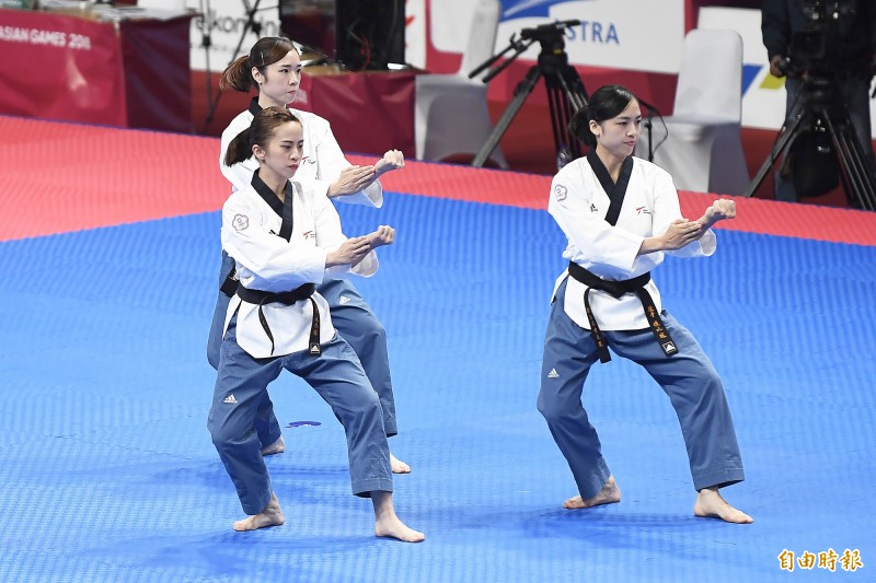 亞運》跆拳道品勢 台灣女團準決賽不敵泰國摘銅