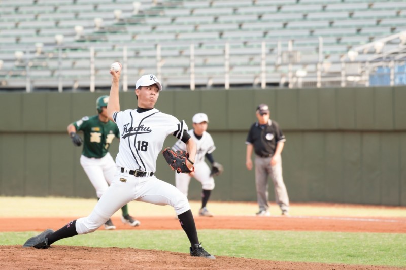 黑豹旗 嘉中 火球投手 特殊球種美國鄉民 好噁 自由體育