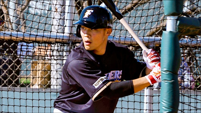 王柏融熱身賽打擊率破6成，日媒直呼「恐怖大王」。（資料照，中央社）