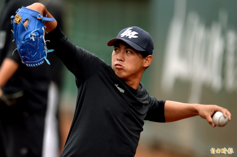 桃猿派出21歲的葉家淇扛先發。（資料照，記者林正堃攝）