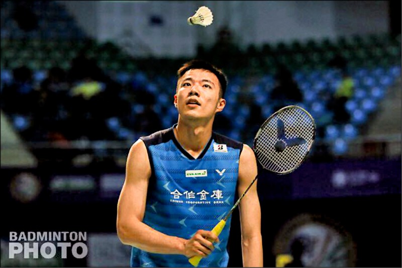 男單王子維昨天八強兩局不敵印度球員帕魯帕利。(取自BADMINTON PHOTO) 男單王子維昨天八強兩局不敵印度球員帕魯帕利。(取自BADMINTON PHOTO)