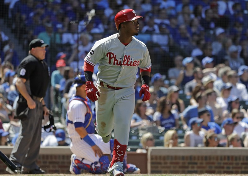 謝古拉本場敲2安，包括一發兩分砲。（美聯社）