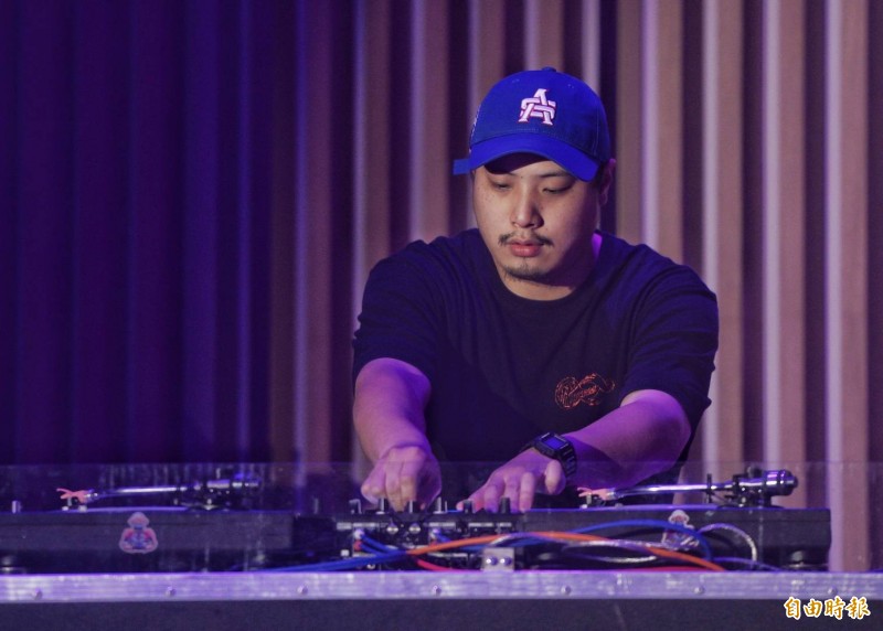 明星賽後將有熱鬧的DJ秀和球迷同歡。（記者林正堃攝）