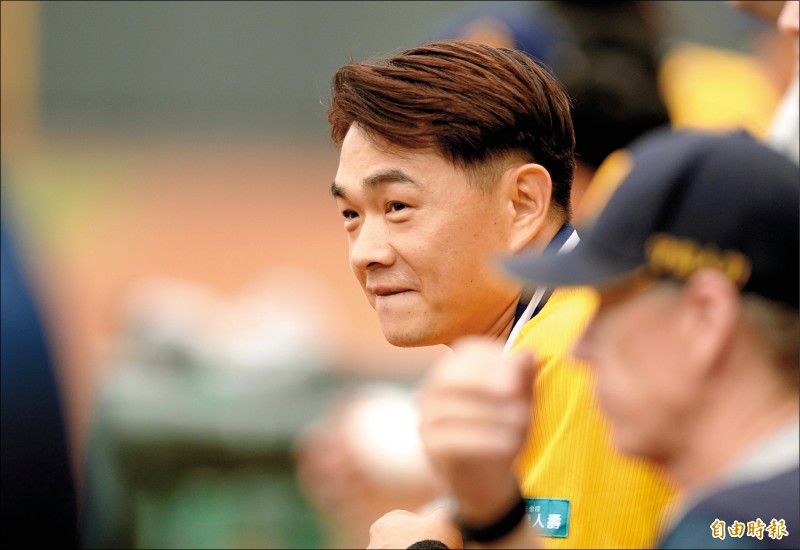 彭政閔不認為自己的引退賽門票會很搶手。(記者林正堃攝) 彭政閔不認為自己的引退賽門票會很搶手。(記者林正堃攝)
