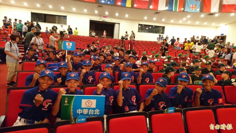 U12世界盃少棒賽將開打 寶可夢與12國代表隊相見歡