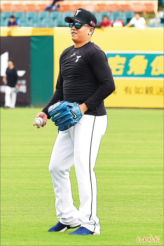 陳鴻文想披國手戰袍，參與12強戰。（記者陳志曲攝）