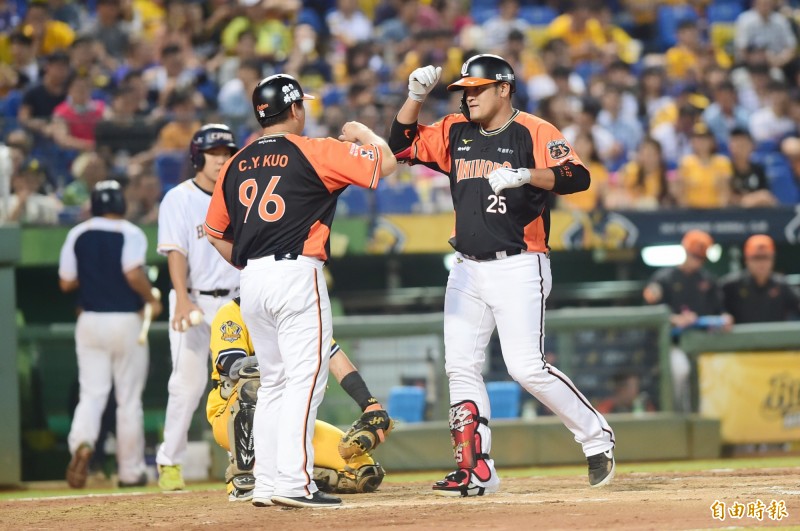 鄧志偉。（記者廖耀東攝）