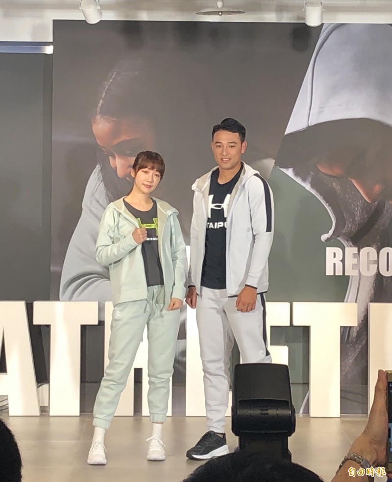 林安可（右）。（記者粘藐云攝）