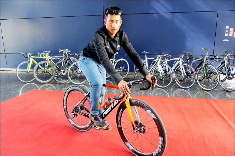 自由車手馮俊凱表示,何時參加奧運對他影響不大,這段時間仍按表操課。(資料照) 自由車手馮俊凱表示,何時參加奧運對他影響不大,這段時間仍按表操課。(資料照)