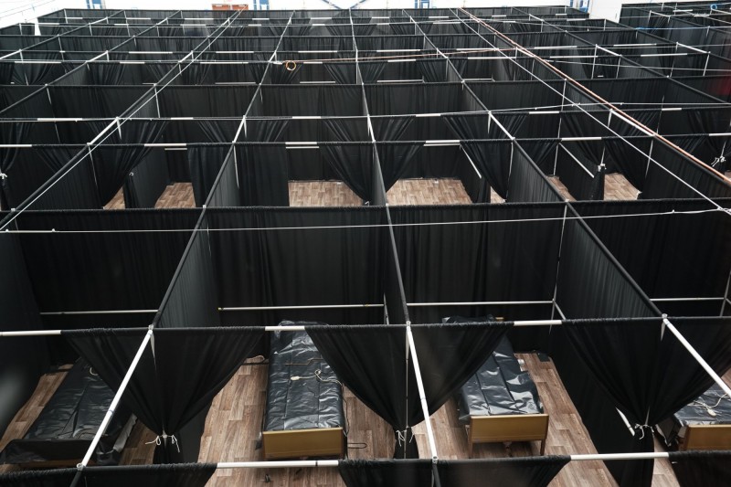 美國網球公開賽的金恩夫人中心等主要場館，都被徵召改裝成臨時抗疫醫院。（資料照，法新社）