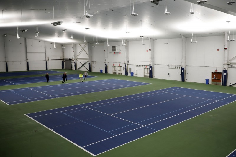 美國網球公開賽的金恩夫人中心等主要場館，都被徵召改裝成臨時抗疫醫院。（資料照，路透）