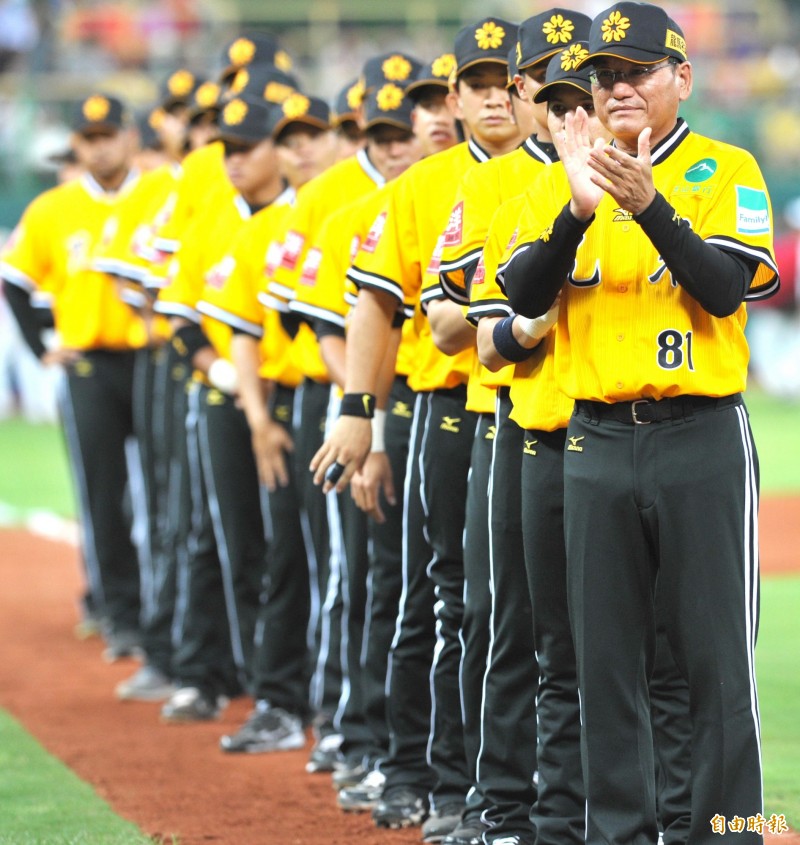 兄弟象。（資料照，記者黃志源攝）