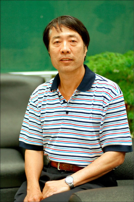 現年64歲的田徑退役名將、北市大副校長黃文成,可望以黑馬姿態接任體育署長。(取自北市大官網路) 現年64歲的田徑退役名將、北市大副校長黃文成,可望以黑馬姿態接任體育署長。(取自北市大官網路)