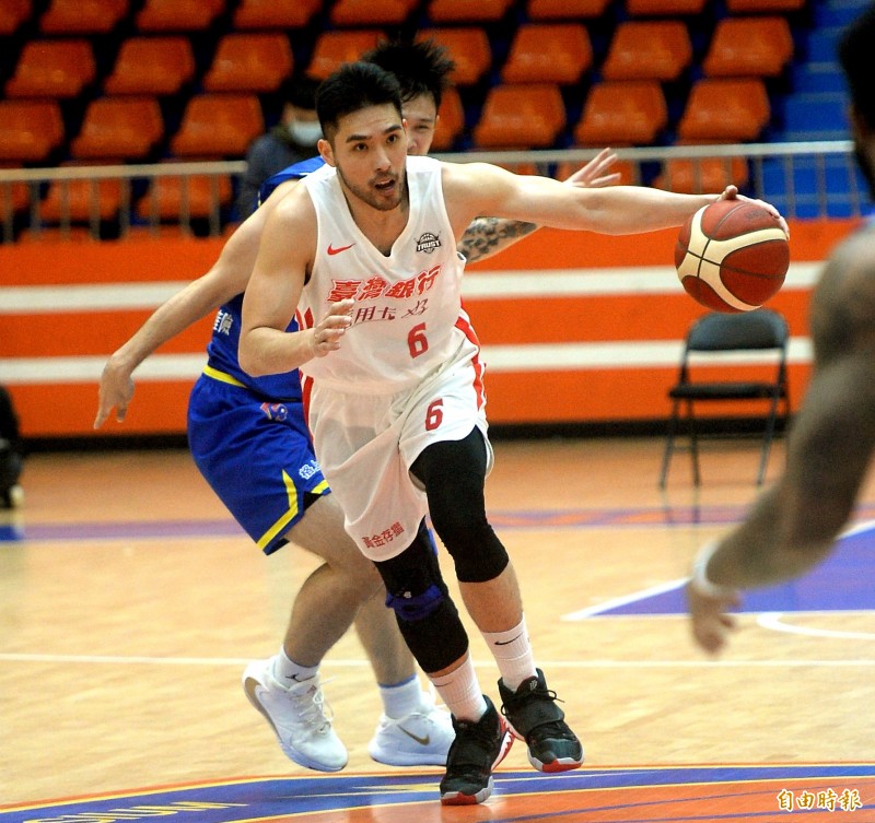 陳順詳今日確定高掛球鞋。（資料照，記者陳志曲攝）