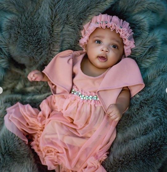 「牙買加閃電」波爾特（Usain Bolt），近日在個人IG公佈寶貝女兒照片。（圖片取自IG）