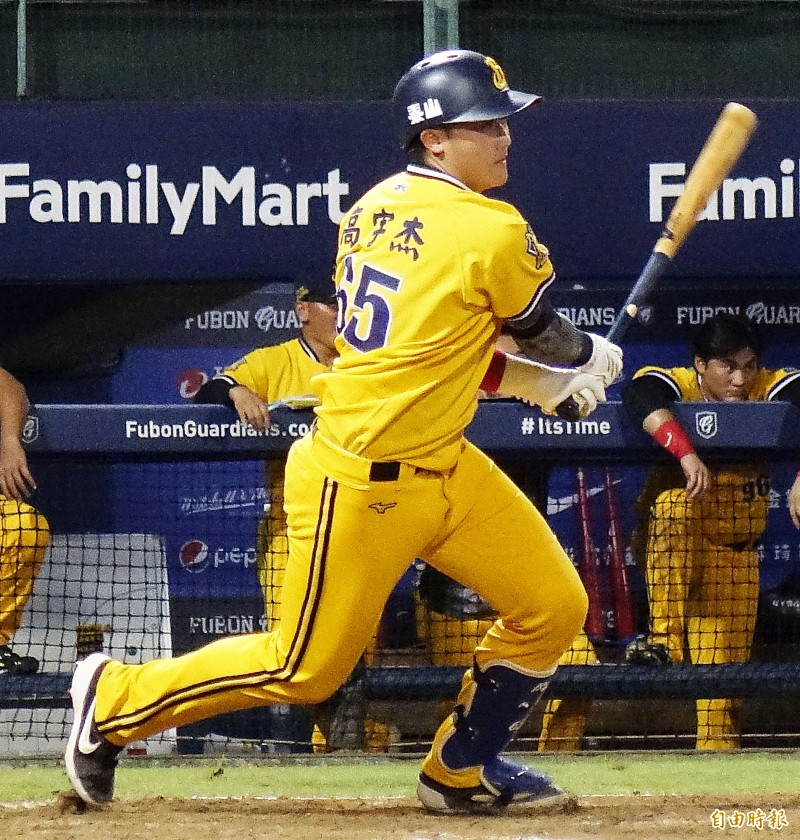 中職Live》高宇杰致勝安打 兄弟延長第10局擊敗悍將