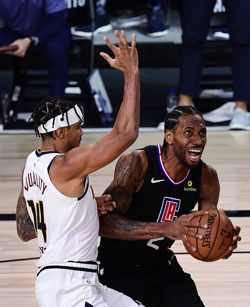 雷納德（右）手感欠佳，17投僅4中。（法新社）