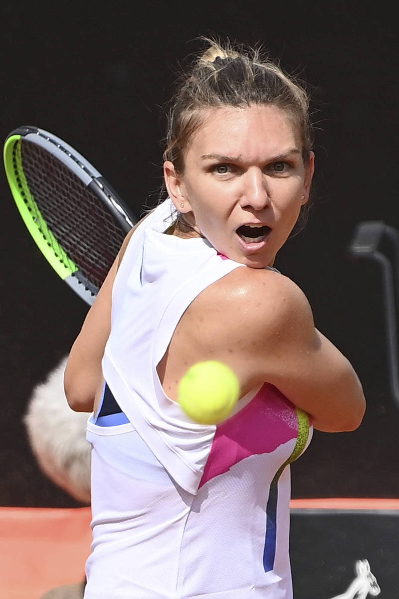 哈勒普三盤苦戰擊退穆古魯莎，目標羅馬賽首冠。（美聯社）