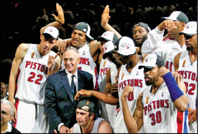 2004年活塞冠軍陣容。（資料照）