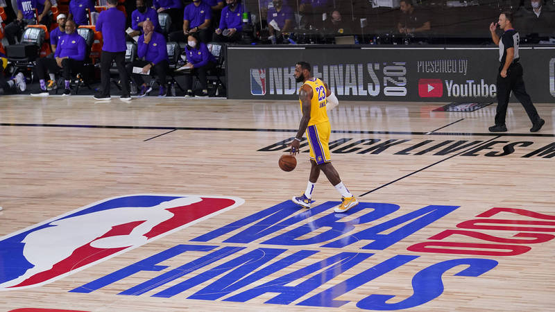 NBA總冠軍賽首戰收視率創下自1994年開始正式紀錄收視率以來的新低。（資料照，美聯社）