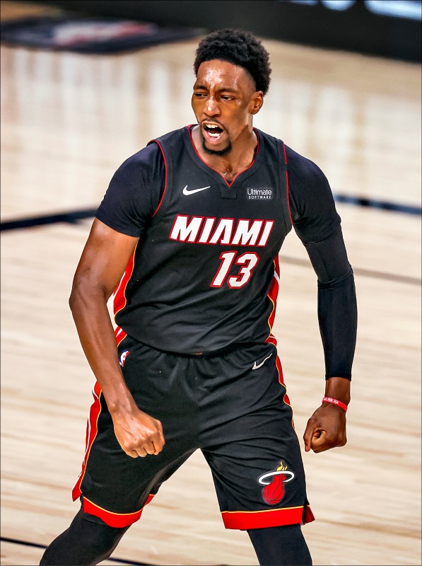 熱火艾德巴約因傷今天出賽存疑。（歐新社）