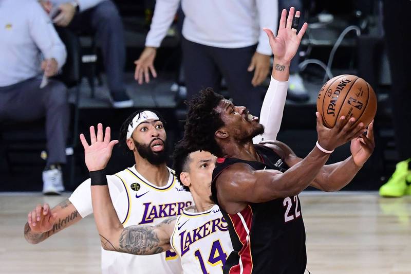 巴特勒強攻籃下。（法新社）