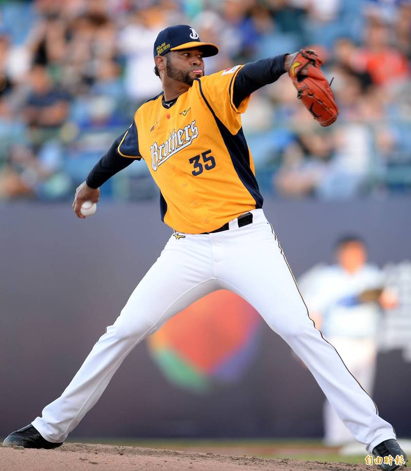 中信兄弟羅傑斯。（資料照，記者林正堃攝）