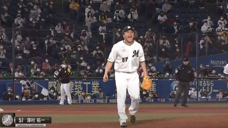 澤村拓一在三振後向休息室大吼。（圖片擷取自太平洋聯盟TV）