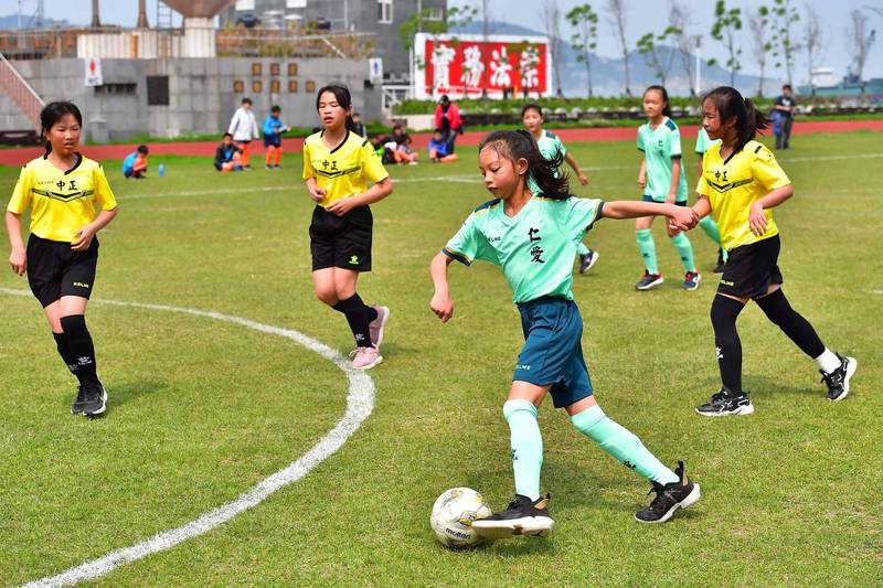 唯一晉級的馬祖仁愛國小女足。（迷你足球協會提供）