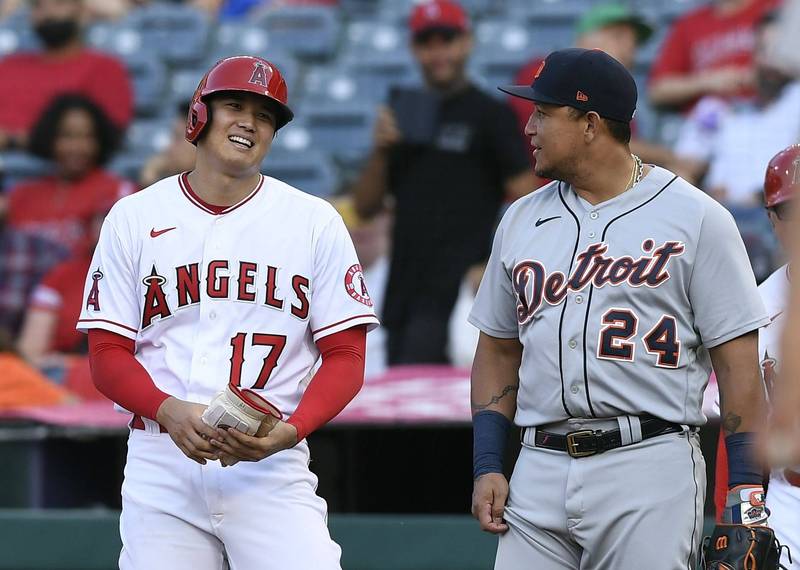 Mlb 遭對手冷不防偷桃大谷翔平笑談互動 影音 自由體育