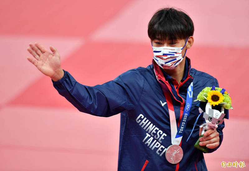 東奧前線》楊勇緯銀牌超珍貴成為台灣第25面奧運獎牌- 自由體育