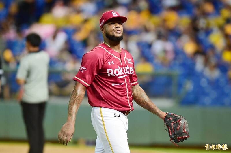 統一獅隊新洋投霸能結束自主健康管理後，初先發有可能對上前東家樂天桃猿。（資料照，記者廖耀東攝）