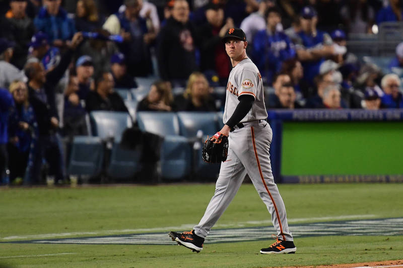 德斯克拉菲尼被打退場。（USA TODAY Sports）