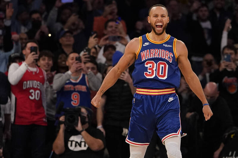 NBA》史上最強射手！ 柯瑞打破艾倫紀錄登頂三分球之王（影音）