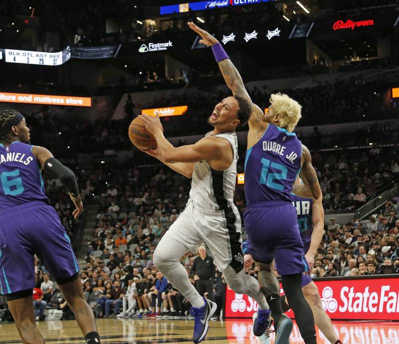 佛比斯替補拿下全隊最高分。（法新社）