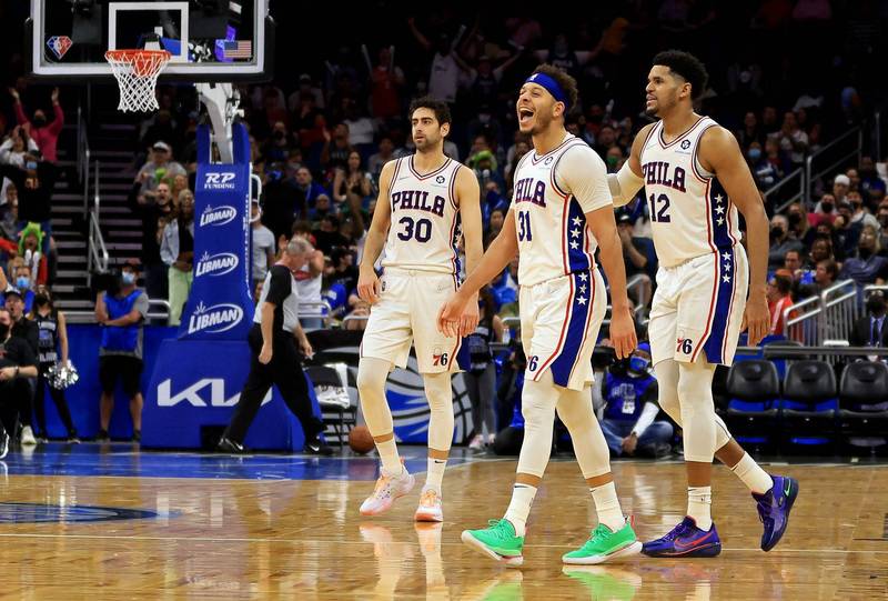 小柯瑞（中）攻下20分。（法新社）