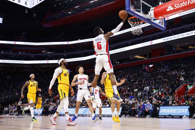 活塞力退爵士。（今日美國）