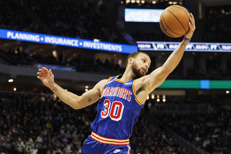 勇士一哥柯瑞今熄火僅拿下12分。（USA TODAY Sports）