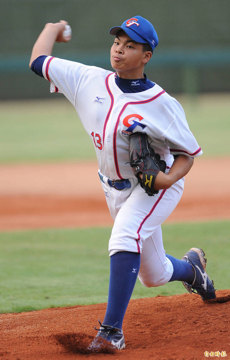 2011年世界少棒賽，人高馬大的曾偉恩強投豪打，不但幫助台灣隊奪冠。（資料照，記者劉信德攝）