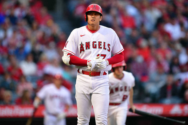 大谷翔平被觸身球上壘，單場兩度上壘。（今日美國）