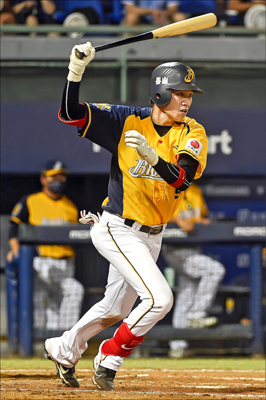 兄弟王威晨在2019年12強賽擔任第1棒相當稱職。（資料照）