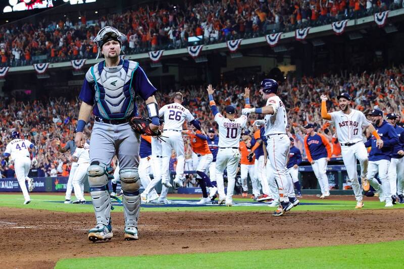 mlb-9