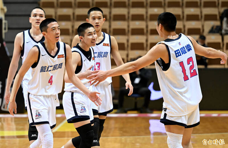 HBL》能仁轟105分大勝東泰 3連勝和光復、松山平起平坐