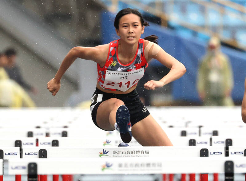 原民運》張博雅前進杭州亞運 女子百公尺跨欄突破心魔達標 - 自由體育