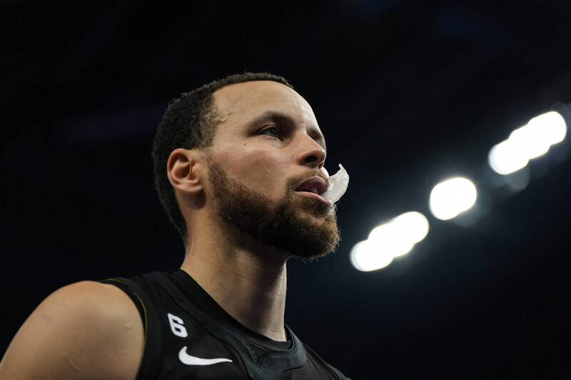 NBA》相隔7年鎖定「180俱樂部」紀錄 柯瑞挑戰史上第3人 - 自由體育