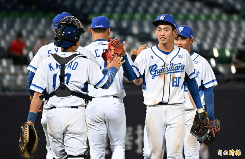 富邦悍將中止4連敗。（記者林正堃攝）